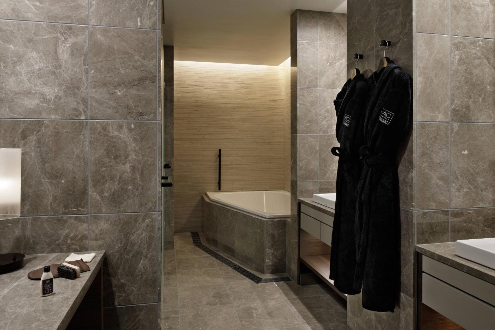 Ac Hotel By Marriott Tokyo Ginza Buitenkant foto